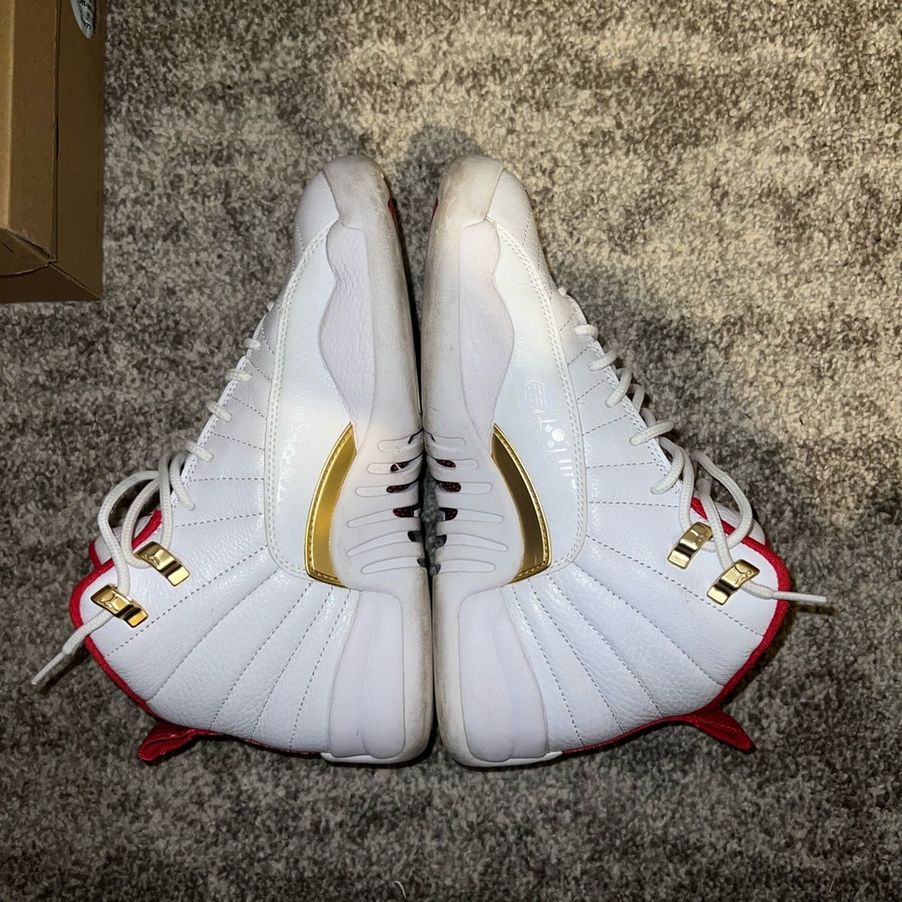 Air Jordan 12 Fiba Sneakers Size 6 Men - Picture 3 of 6